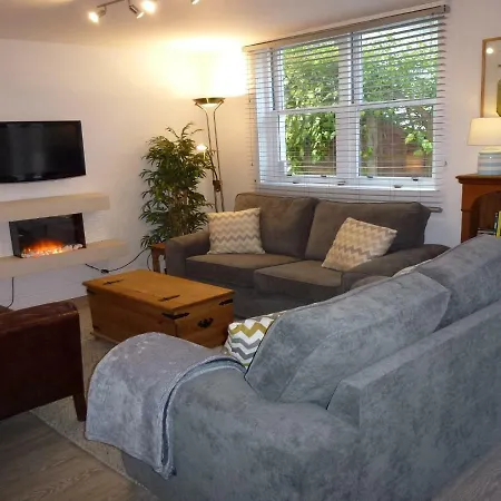 Holiday home Meadowside *